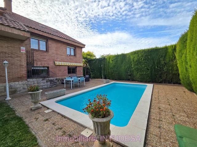 Casa chalet en Venta en Fontellas