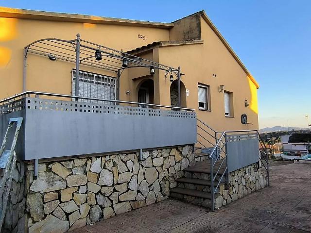 Casa chalet en Venta en Fogars de la Selva