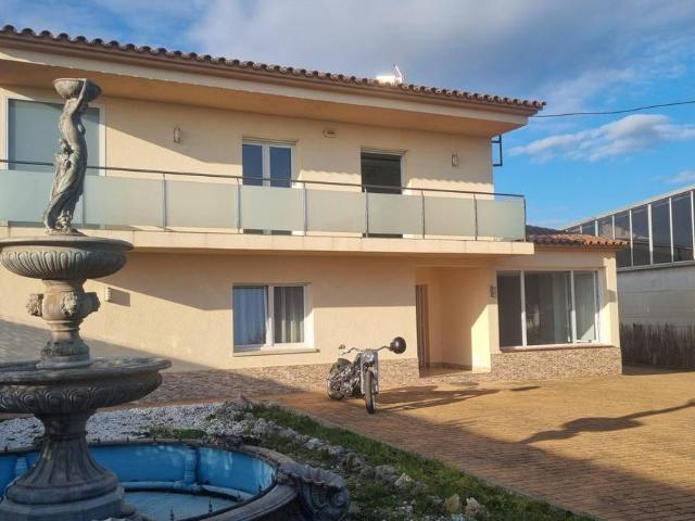 Casa chalet en Venta en Fornells de la Selva