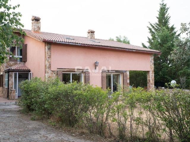 Casa chalet en Venta en Fresno de Cantespino