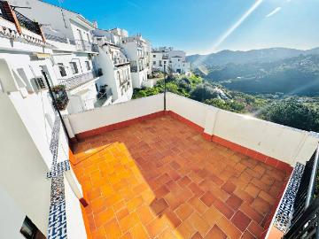 Casa chalet en Venta en Frigiliana