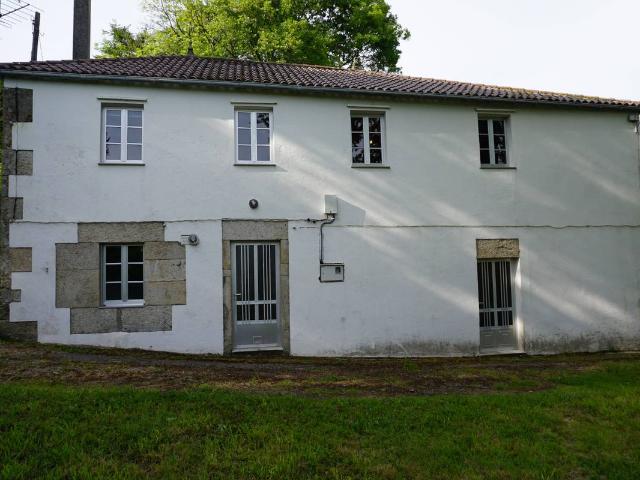 Casa chalet en Venta en Friol