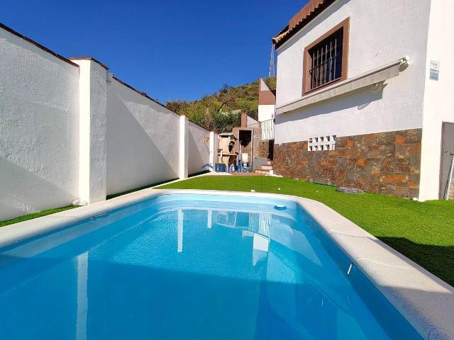 Casa chalet en Venta en Fuente Alegre El Chaparral Los Morales