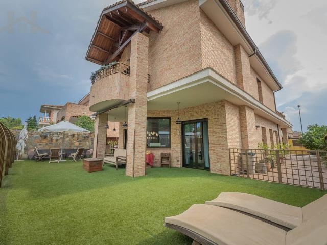 Casa chalet en Venta en Fuente Santa