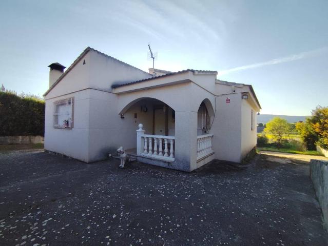 Casa chalet en Venta en Fuentenovilla