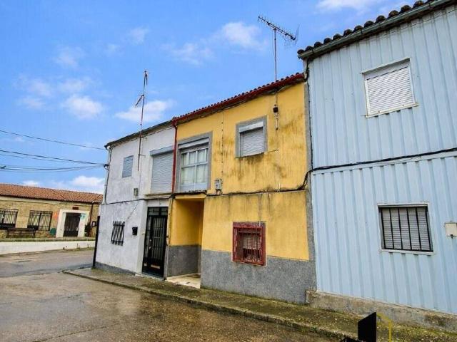 Casa chalet en Venta en Fuentes de Béjar