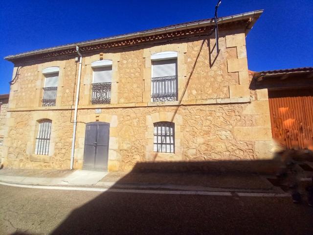 Casa Chalet en Venta en Fuentesoto Segovia