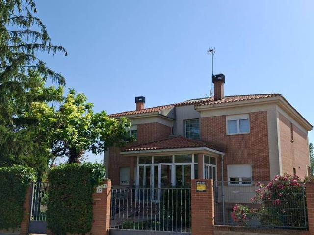 Casa chalet en Venta en Fuentespina