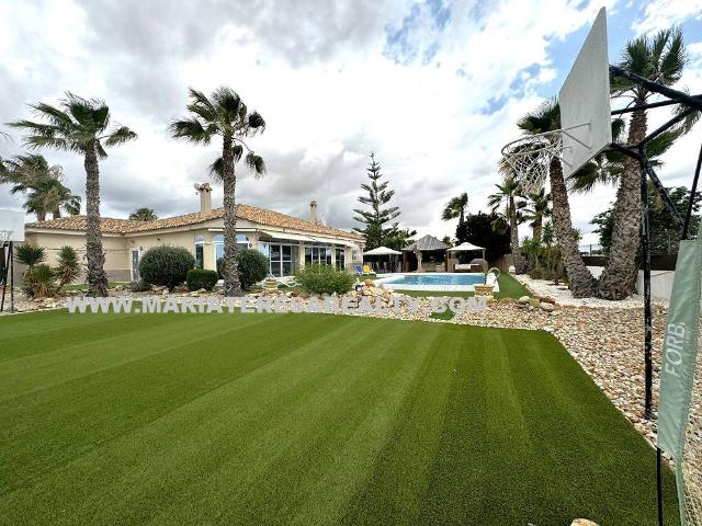 Casa chalet en Venta en Gea y Truyols