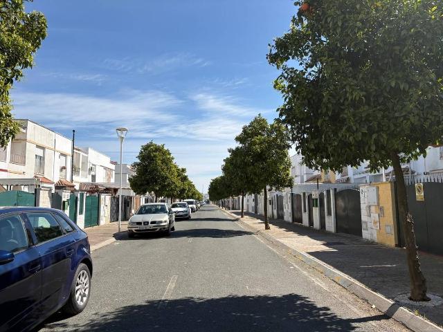 Casa chalet en Venta en Gerena