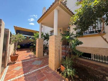 Gines, Sevilla, Andalucía, Andalucía - Gimnasio