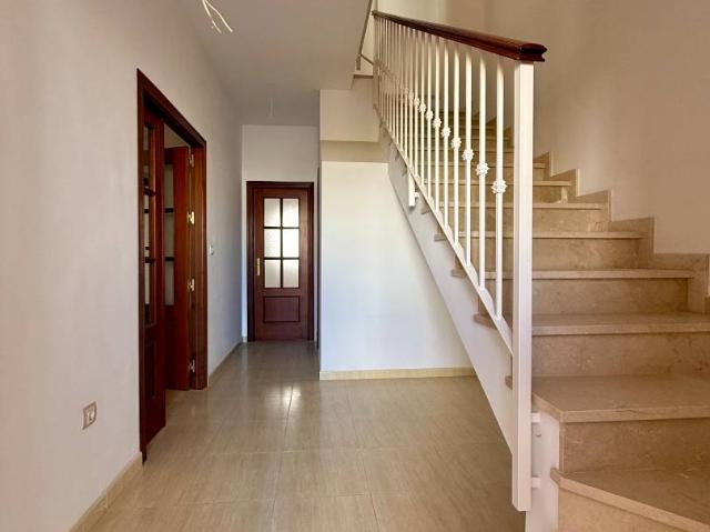 Casa chalet en Venta en Gilena