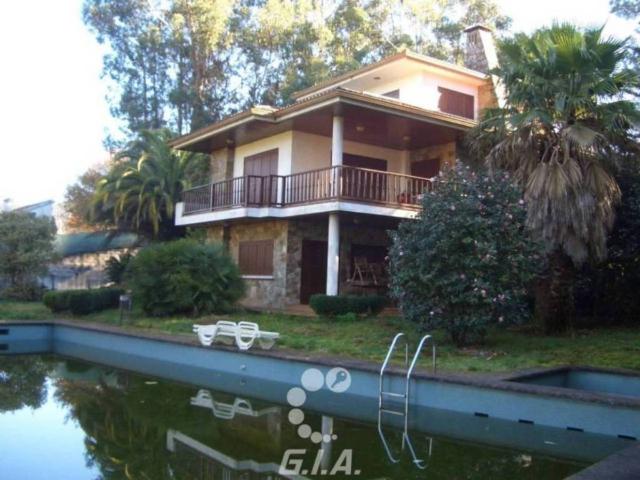 Casa chalet en Venta en Gondomar