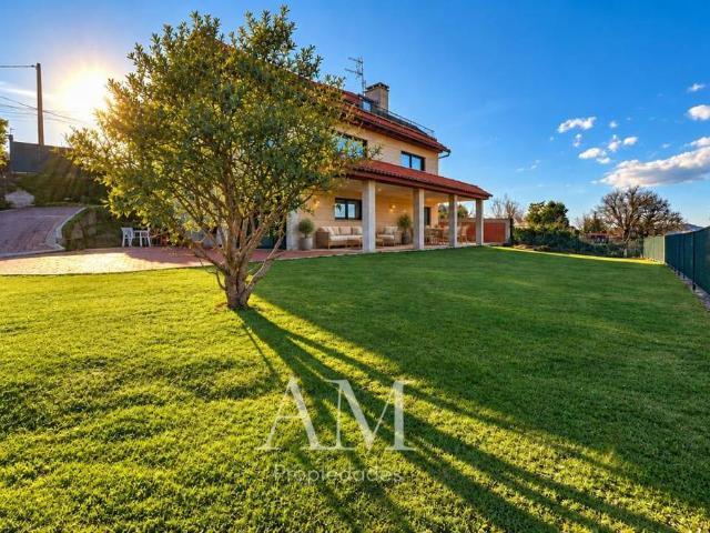 Casa chalet en Venta en Gondomar