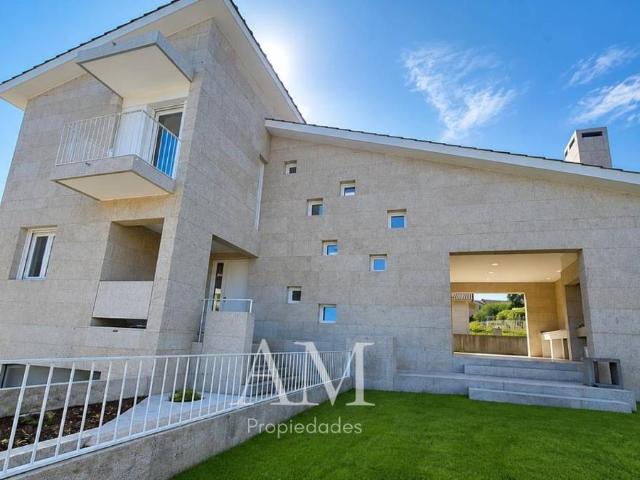 Casa chalet en Venta en Gondomar