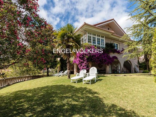 Casa chalet en Venta en Gondomar