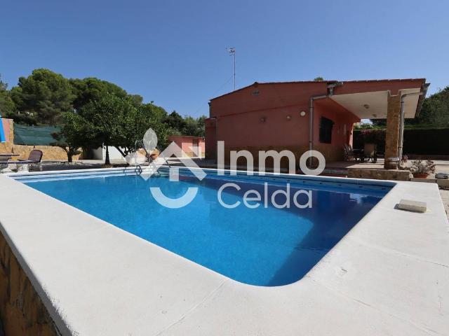 Casa chalet en Venta en Godelleta