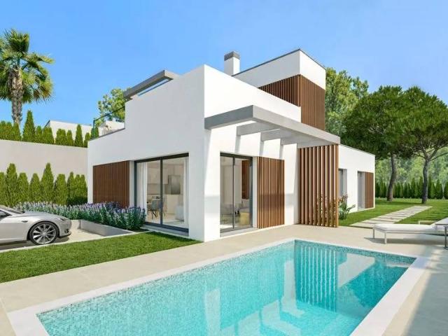 Casa chalet en Venta en Golf Bahía