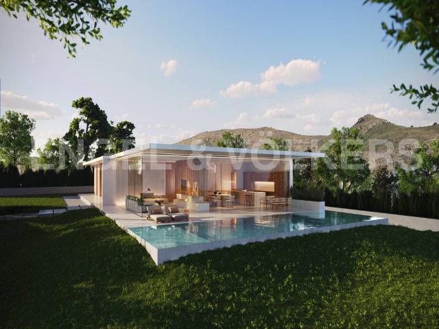 Casa chalet en Venta en Golf Bahía