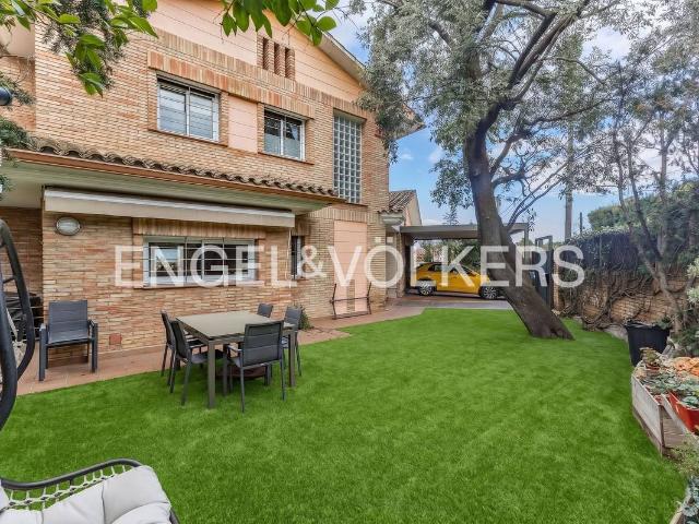 Casa chalet en Venta en Golf Can Trabal