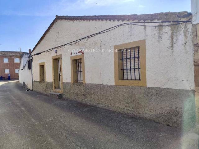 Casa chalet en Venta en Golpejas