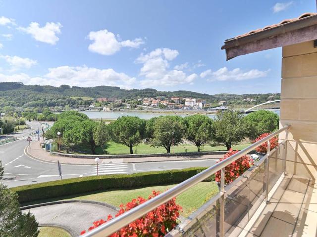 Casa chalet en Venta en Gorliz