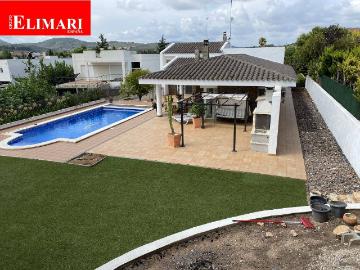 Casa chalet en Venta en Grau Quintanes