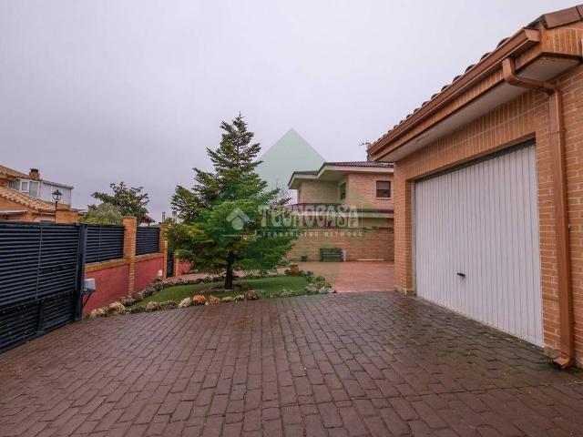 Casa chalet en Venta en Griñón