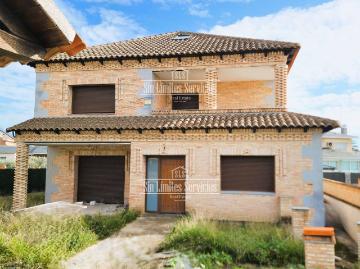 Casa chalet en Venta en Griñón