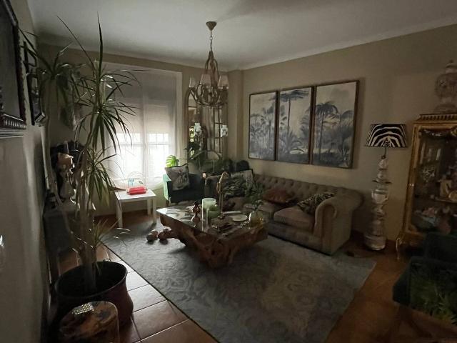 Casa chalet en Venta en Guadalcázar