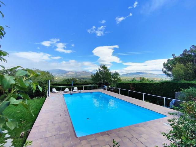 Casa chalet en Venta en Guadarrama