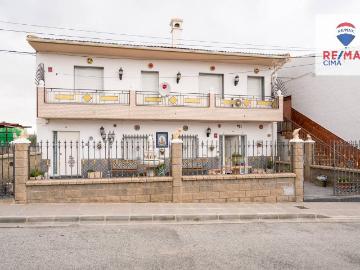 Casa chalet en Venta en Guadix