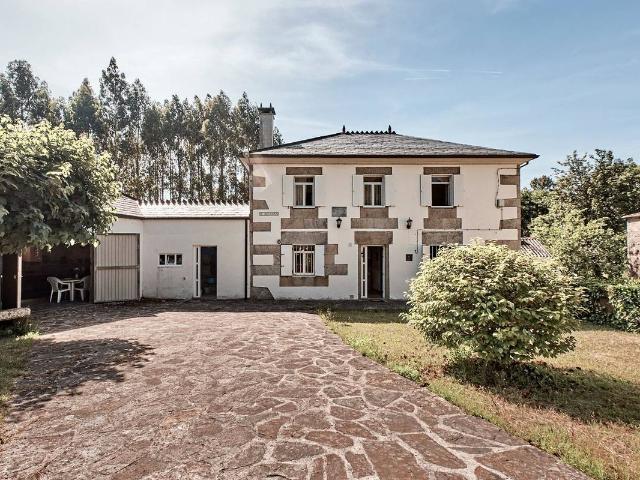 Casa chalet en Venta en Guitiriz