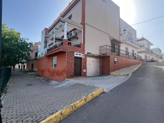 Casa chalet en Venta en Guillena pueblo