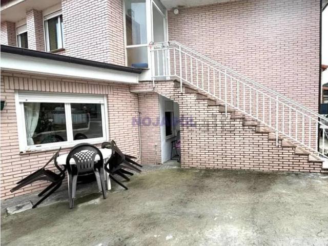 Casa chalet en Venta en Helgueras