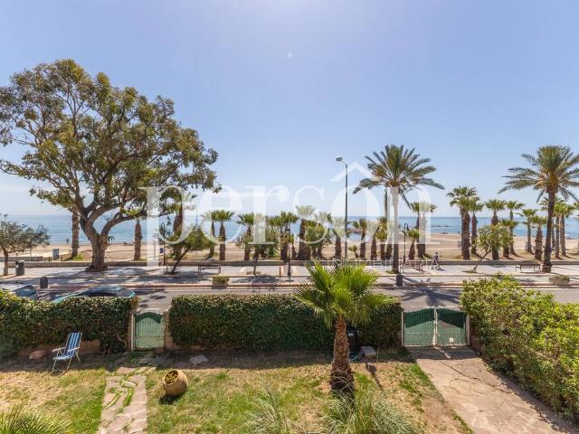 Casa chalet en Venta en Heliópolis