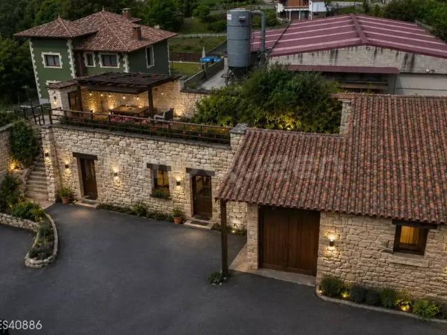 Casa chalet en Venta en Herrerías
