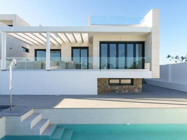 Casa chalet en Venta en Hipódromo Cerrado del Águila