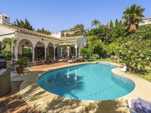 Casa chalet en Venta en Hipódromo Cerrado del Águila