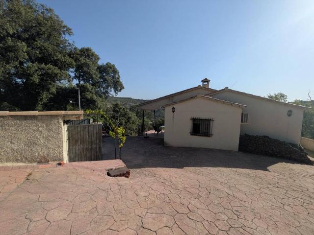 Casa chalet en Venta en Hontoba