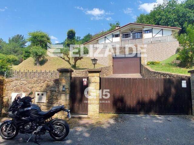 Casa chalet en Venta en Hondarribia