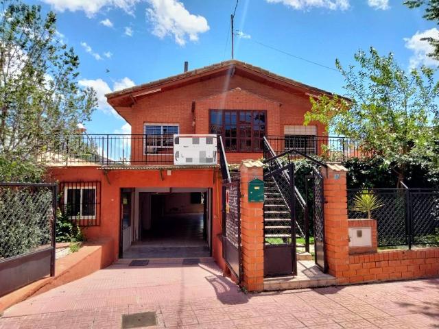 Casa chalet en Venta en Hondón de los Frailes