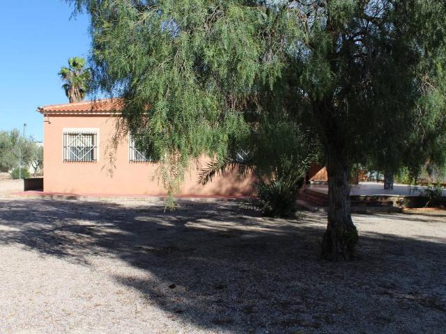 Casa chalet en Venta en Hondón de las Nieves / El Fondó de les Neus