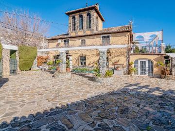 Casa chalet en Venta en Huétor de Santillán