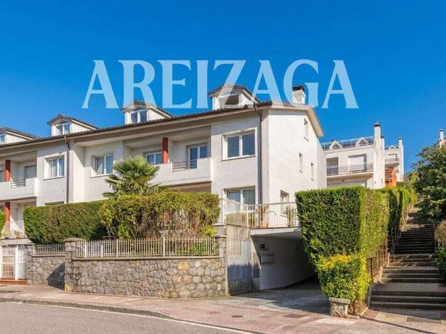 Casa chalet en Venta en Ibaeta