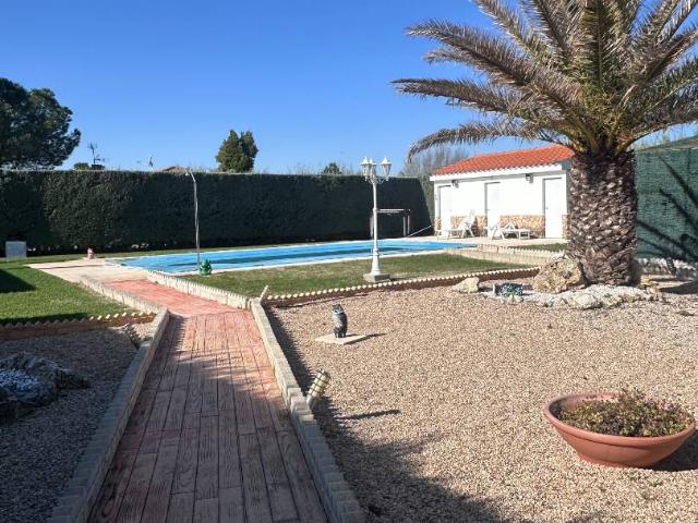 Casa chalet en Venta en Illana