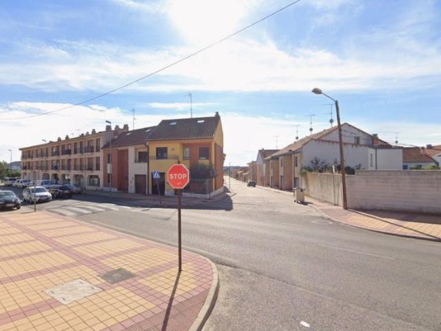 Casa Chalet en Venta en Iscar Valladolid
