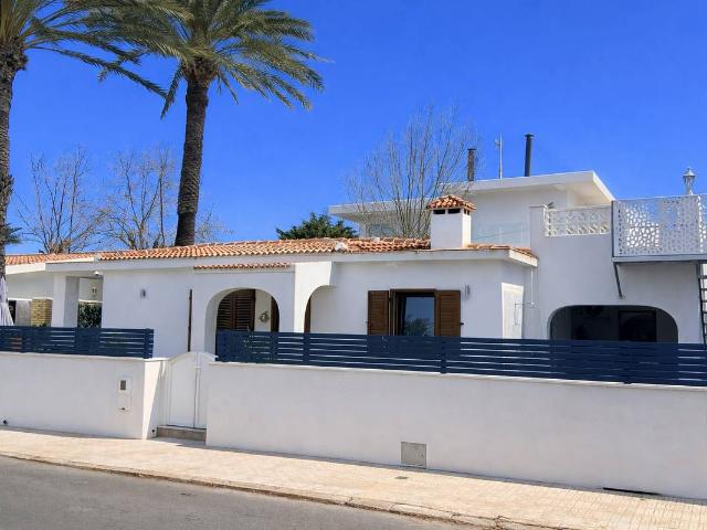 Casa chalet en Venta en Islas Menores Mar de Cristal