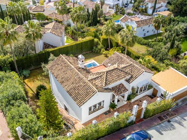 Casa chalet en Venta en Istán