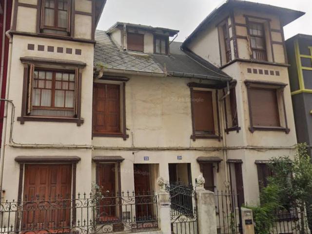Casa chalet en Venta en Iralabarri